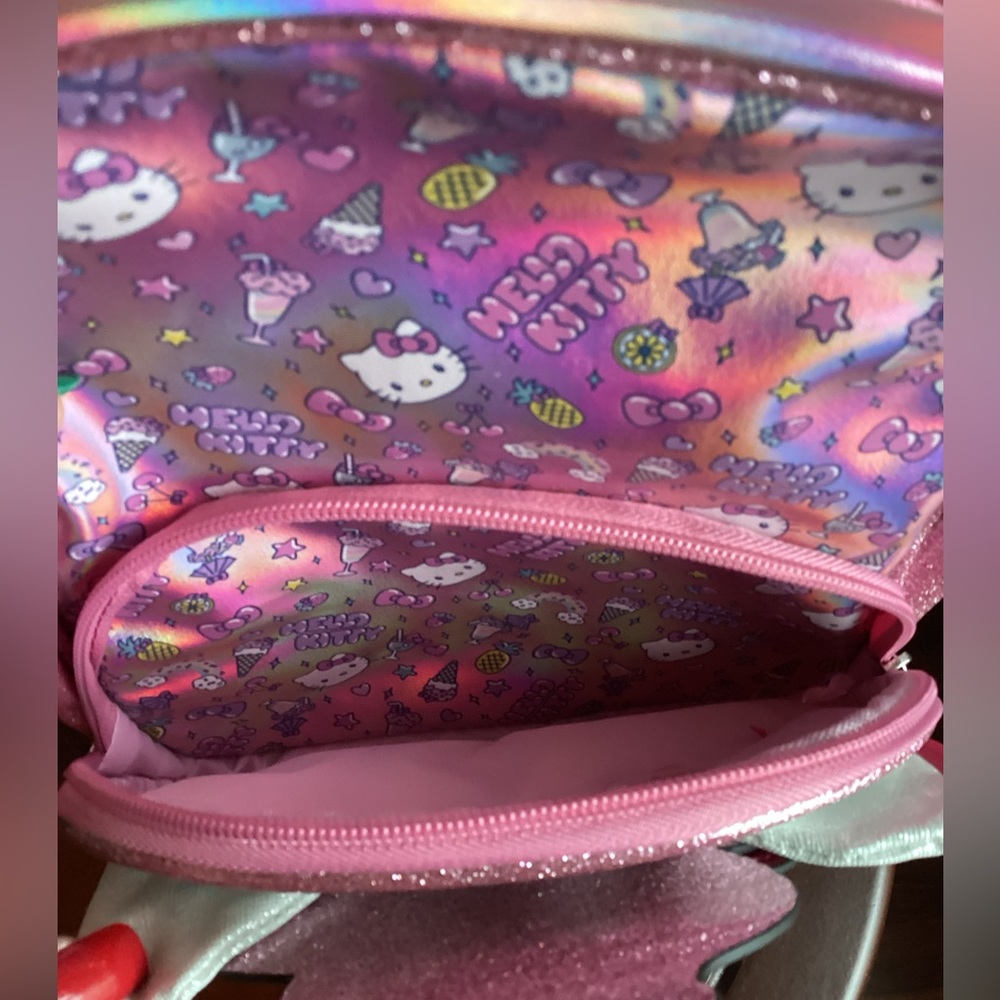 Hello Kitty mini backpack - Picture 8 of 10